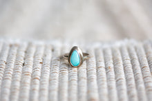 Load image into Gallery viewer, White Water Turquoise Pinky Ring - Size H AU ~ 3 3/4 US
